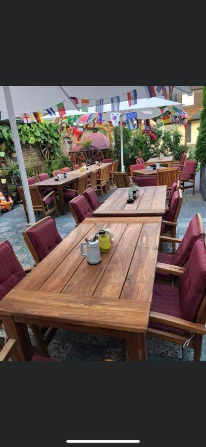 Glessener Braustube Hotel Bergheim  Eksteriør billede